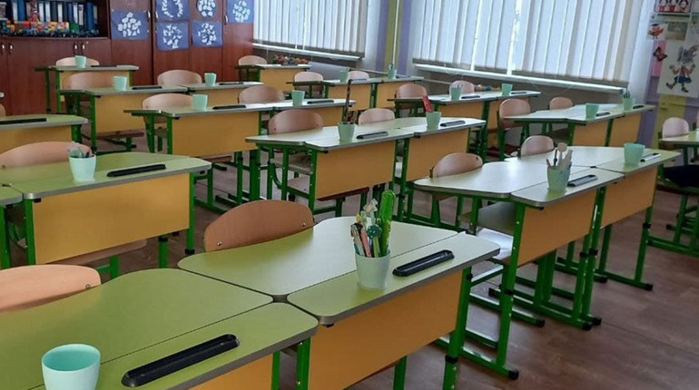Зрадницям, що перейшли працювати на окупантів у школах Скадовська та Генічеська, оголосили підозри