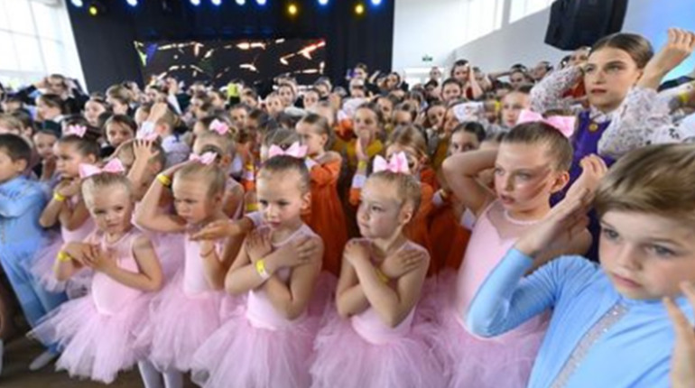 Молодий танцювальний колектив з Южного привіз низку нагород з фестивалю (ФОТО)