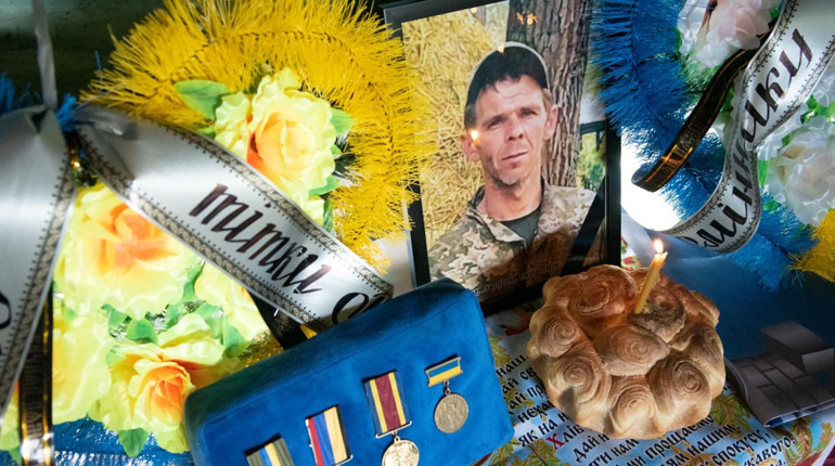 Нікополь попрощався з Героєм: загинув на війні старший солдат Костянтин Никитенко