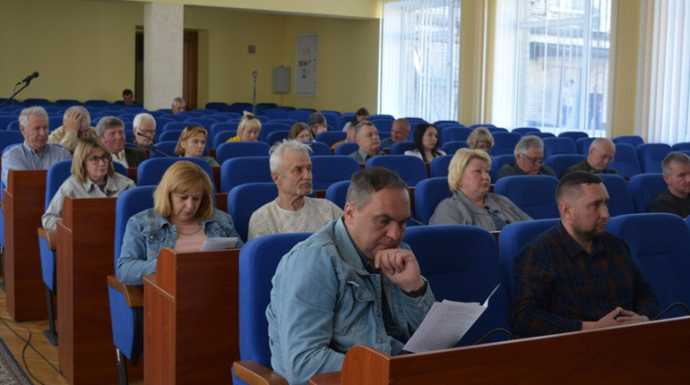Чергова сесія Звягельської районної ради: які питання розглядали