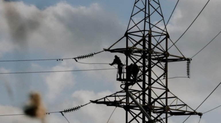 Через нічну атаку росіян на Полтавщині пошкоджена енергетична інфраструктура