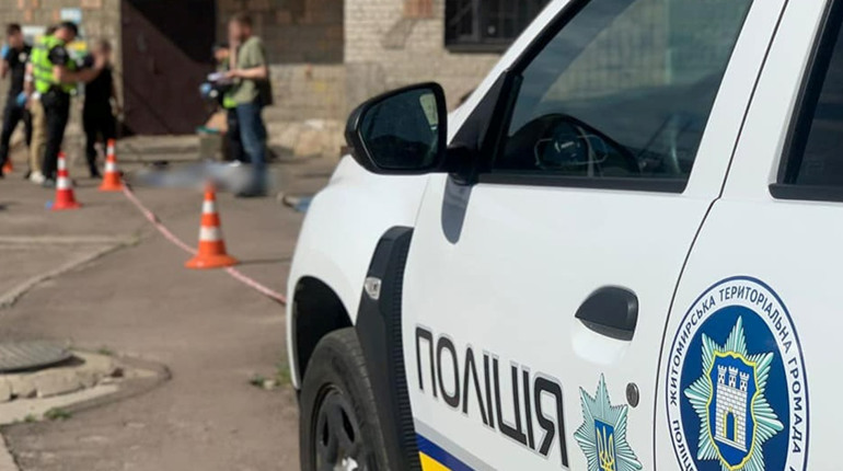 У Житомирі поліція встановлює обставини загибелі двох дівчат