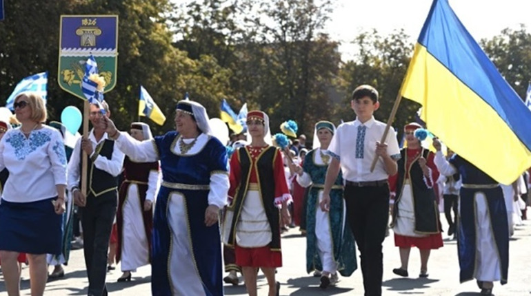 Мешканців Волноваського району запрошують на Панаїр з популярними артистами у Києві. Вхід вільний