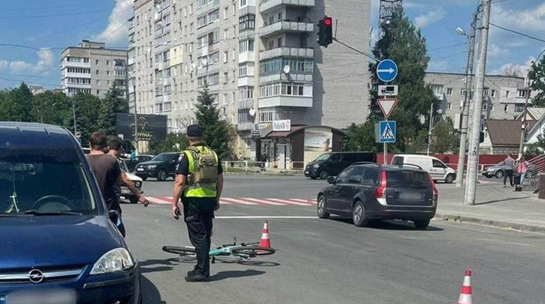 ДТП на Київській: 12-річна дівчинка потрапила до реанімації