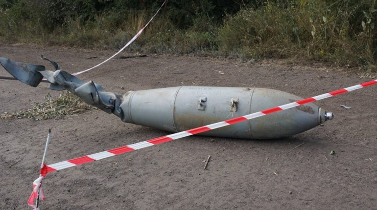Луганщина у вогні. Росіяни скинули на деокуповане Невське дев’ять фугасних авіабомб