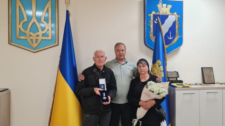 Воїна з Южного посмертно відзначили нагородою