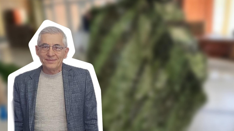 Як переселенці у Звягелі плели маскувальні сітки на потреби ЗСУ