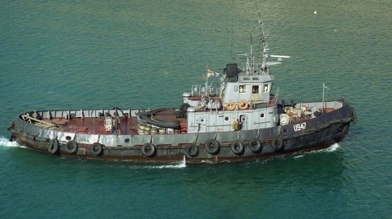 Українські військові знищили російське судно біля окупованого Криму