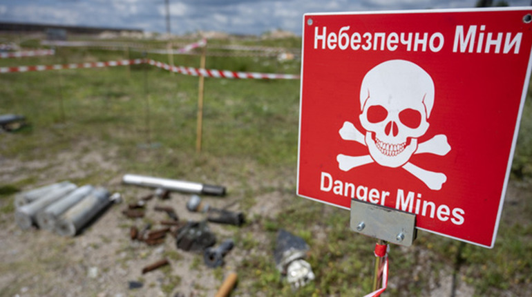 У Шосткинському районі на міні підірвалося троє людей