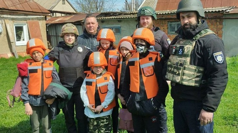 "В будь-який момент може початися новий обстріл". Психологиня про евакуацію людей з Гуляйполя