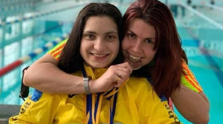 Спортсменка з Попасної Ганна Поліщук здобула дві медалі на змаганнях з паралімпійського плавання