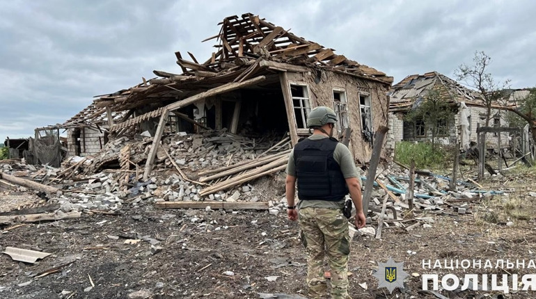 Торецьк під вогнем: внаслідок російських обстрілів одна особа поранена, 15 будинків пошкоджено