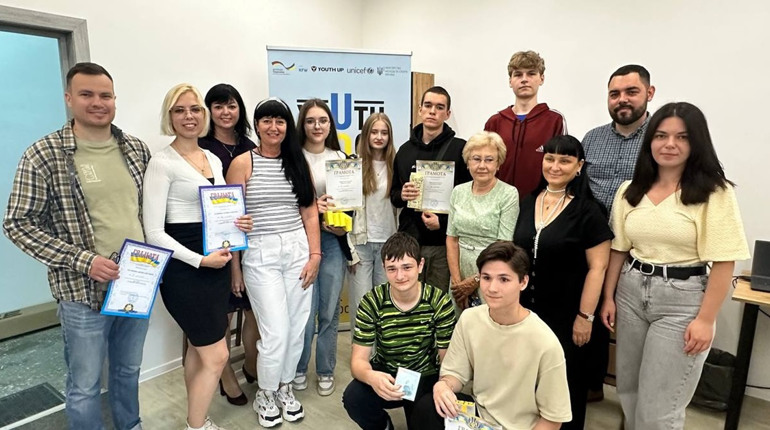 В Южному відзначили учасників відеоконкурсу "Я люблю свою громаду"