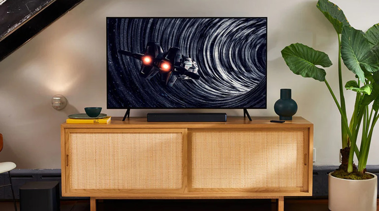Телевізор зі Smart TV: що це таке та які корисні функції має