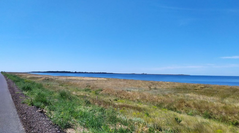 Нова Каховка-Хорли: як українці їздять на море в окупації