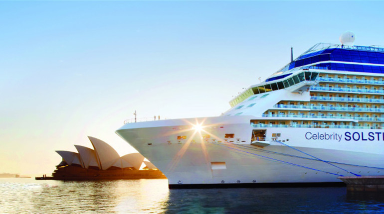 Нічне життя на круїзних лайнерах: що пропонує Celebrity Cruises?