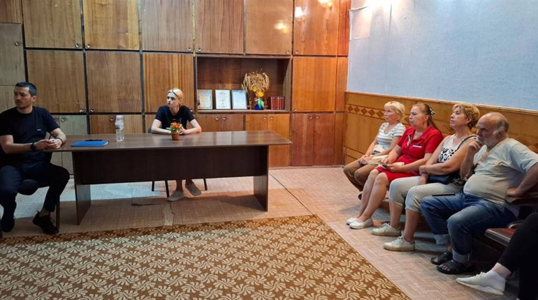 Керівництво Херсонської МВА зустрілось із мешканцями Садового, що в Херсонській громаді