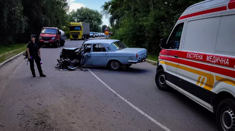 ДТП на Старокостянтинівщині: наслідки усували рятувальники