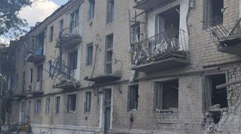 Липень розпочався з чергових обстрілів Торецької громади: є жертви та руйнування