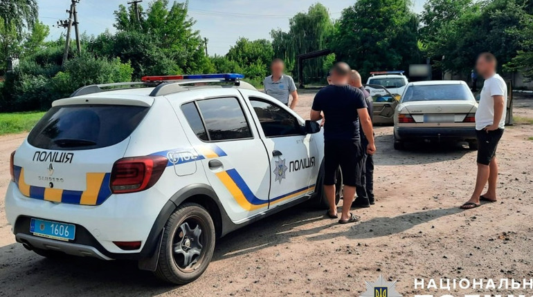 У Гадячі та Зінькові нетверезі водії пропонували хабарі поліцейським