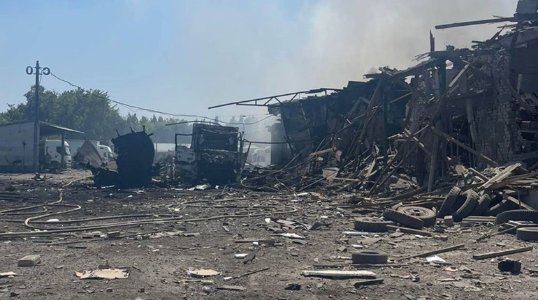 Трагедія у Покровську: Російський ракетний удар забрав життя трьох цивільних, троє поранених