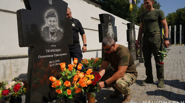 У Сумах вшанували пам’ять героїчного правоохоронця з Глухова Олександра Ткаченка