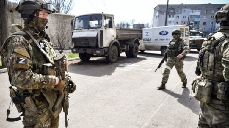 На окупованій частині Херсонщини загарбники збираються ввести пропускний режим
