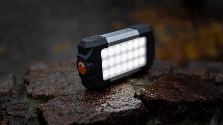 Як вибрати ідеальний ліхтар Olight для кемпінгу