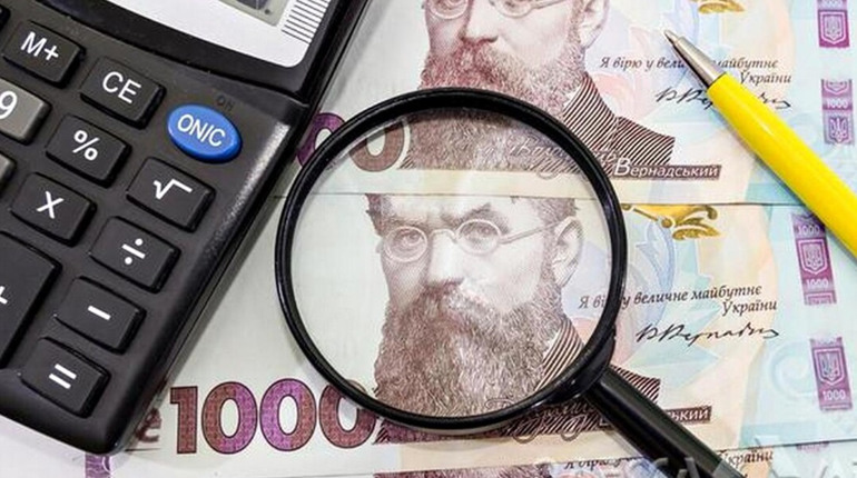 Усе до копійки — на армію. Уряд готує підвищення податків для українців