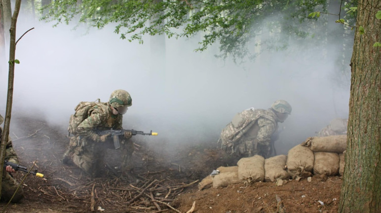 Росіяни обстріляли з авіації Урожайне, Велику Новосілку та Вугледар — огляд ситуації у районі