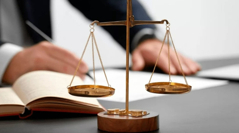 Послуги адвоката у кримінальних справах