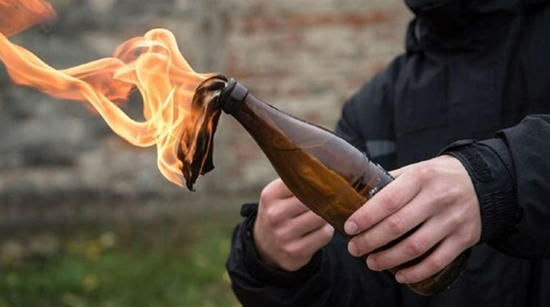 У Ширяївській громаді родині намагалися спалити будинок: це мало бути помстою