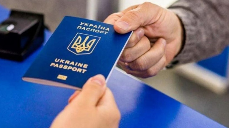 Німеччина: чоловікам призовного віку не будуть видавати документи для виїзду за кордон
