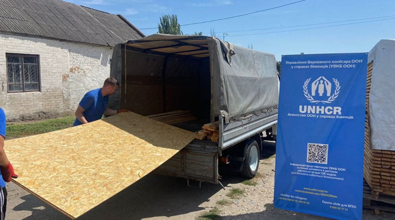 У Марганецькій громаді триває видача гуманітарної допомоги