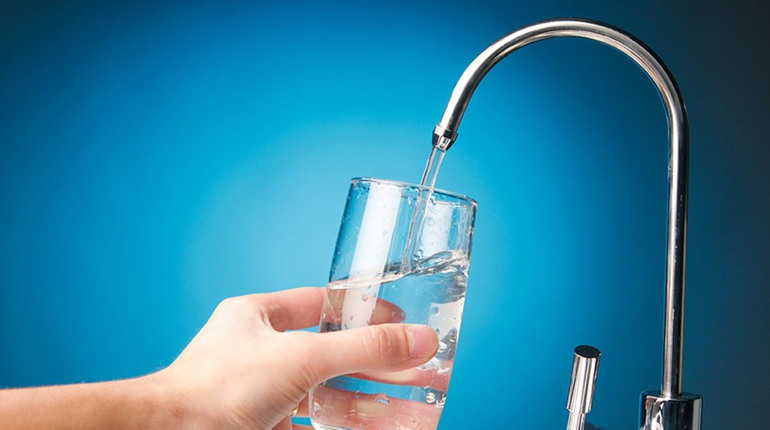 Окупаційна влада попереджає про непридатність води для пиття. Що сталось
