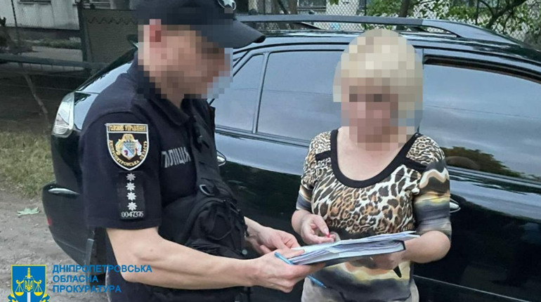 Позбавлення волі та компенсація “круглої суми” загрожує колишній бухгалтерці жовтоводського ліцею