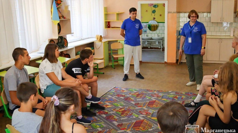 У Марганці психологи від гуманітарної місії «Проліска» надають підтримку дітям