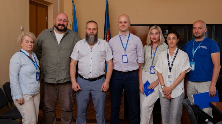 Міжнародна підтримка для жителів Нікопольщини: співпраця з МОМ продовжується
