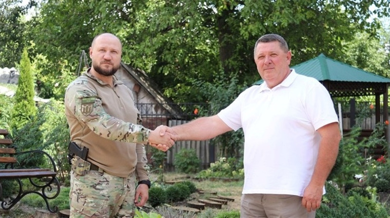 Лозова передала бійцям ЗСУ допомоги на понад 600 тис грн. Що отримали українські підрозділи