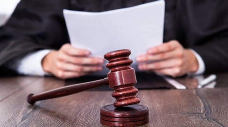 Вища рада правосуддя звільнила суддю Генічеського районного суду Наталію Шарко. У чому причина