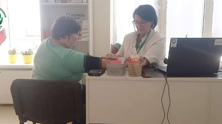 У Хмельницькому продовжує роботу медичний пункт для переселенців з Торецької громади
