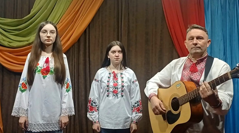 Ансамбль із Глухівщини переміг у Всеукраїнському фестивалі з авторською піснею (ВІДЕО)