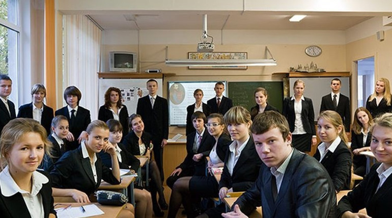 На ТОТ Херсонщини почався навчальний рік. Скільки українців пішло у російські школи