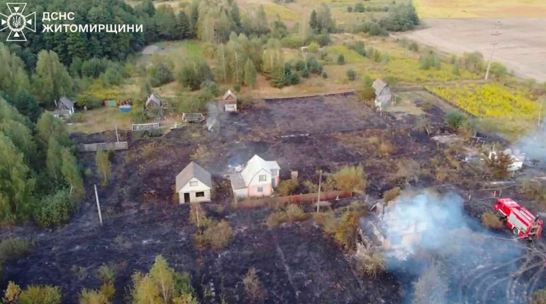 Через загоряння сухої трави у Гульську згоріло 11 будинків