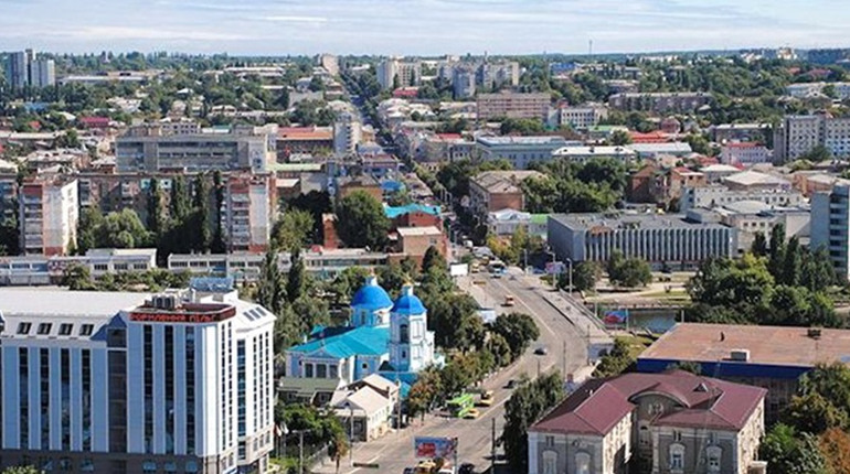 Першачкам з Луганщини. Родинам переселенців надають сертифікати на придбання шкільної канцелярії