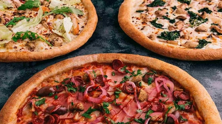 Смачний огляд піци від піцерії MonoPizza