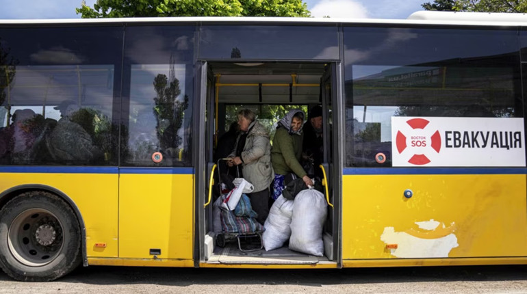 Скільки дорослих та дітей евакуювали з Глухова та Есмані за ці дні. Назвали цифру