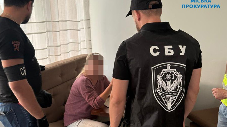 10 тисяч доларів за інвалідність: очільниці Фастівської МСЕК повідомили про підозру