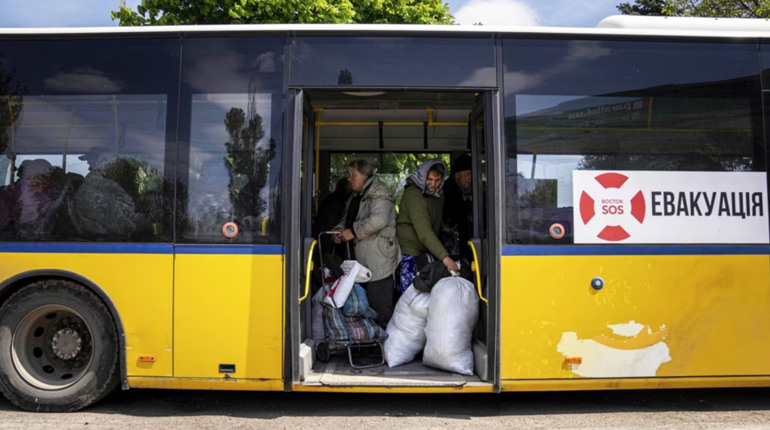 Скільки дорослих та дітей евакуювали з Глухова. У міськраді назвали цифру