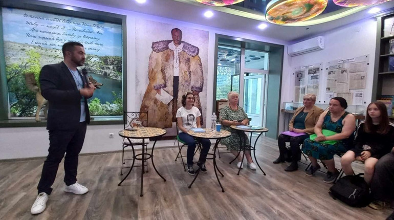 «Моя ідея — показати глибину, розмах, масштаб Вінграновського»: письменниця Світлана Богдан
